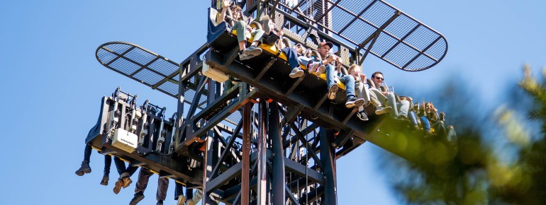 Schmetterlinge im Bauch sind im Free Fall Tower SkyFall nicht selten.