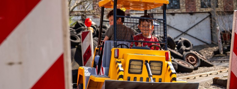 Als Kind einen Tag lang Bauarbeiter sein dürfen, von wem war das nicht der Kindheitstraum.