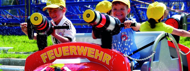 Auf geht's zur Wasserschlacht im Water Splash