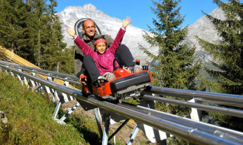 Der Alpine Coaster 'Klausberg Flitzer' ist die längste Alpen-Rodelbahn Italiens.