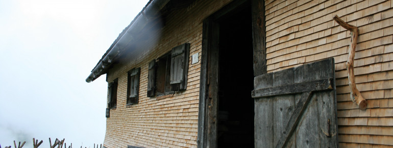 Alpmeuseum Alte Alpe Batzen mit neuen Schindeln