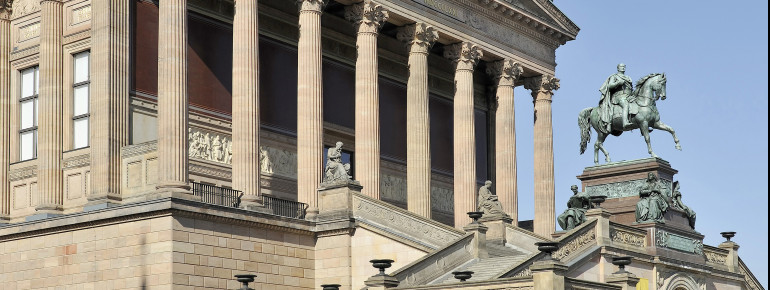 Das Museum wurde im Stil eines antiken Tempels gebaut.