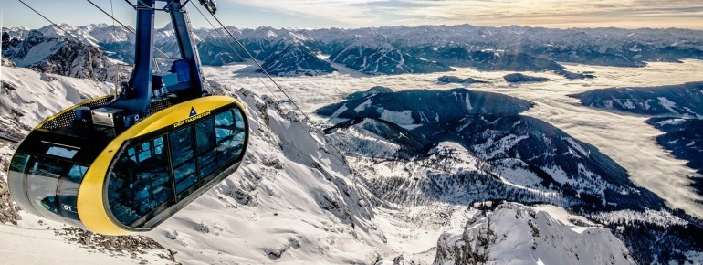 Mit der Panoramagondel geht es auf den Gipfel des Dachsteins.