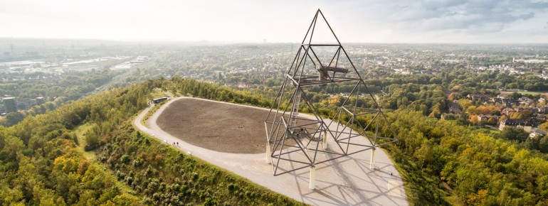 Das Tetraeder ist ein Symbol für den Strukturwandel in der Region Bottrop.