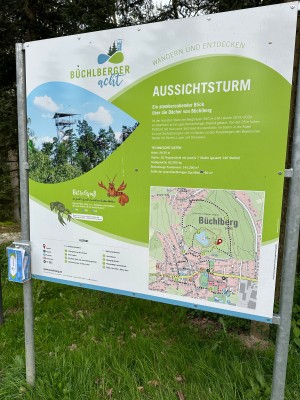 Der Aussichtsturm ist auch Teil den neuen kinderfreundlichen Wanderwegs 'Büchlberger acht'.