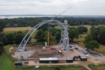 Der Bau ist bereits in vollem Gange.