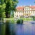 Der weitläufige Schlosspark lädt zum Flanieren und Verweilen in barocker Kulisse ein.