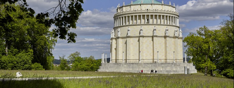 Außenansicht der Befreiungshalle in Kelheim.