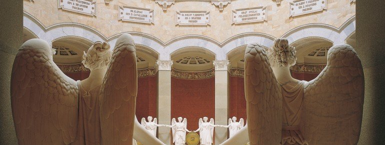 Blick in den Innenraum der Befreiungshalle.