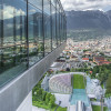 Die Bergiselschanze gilt als architektonisches Meisterwerk über Innsbruck.