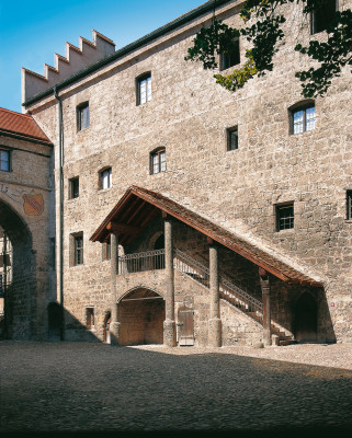 Blick in den Inneren Burghof der Burg Burghausen.