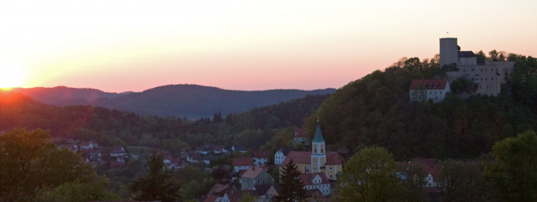 Burg Falkenstein Sonnenuntergang