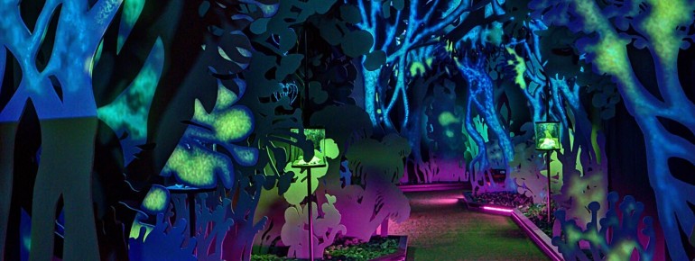 Der Weg führt dich zu den Porzellanwelten.