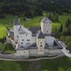 Imposanter Anblick: Die Burg Mauterndorf.