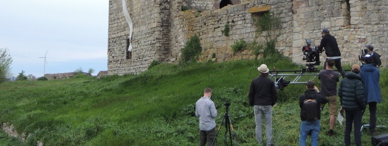 Zahlreiche Filmproduktionen, wie hier "Räuber Hotzenplotz" wurden auf dem Burggelände gedreht.