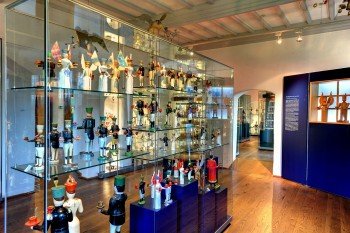 Im Weihnachts -und Spielzeugmuseum warten auf Besucher über 1000 Ausstellungsexponate.