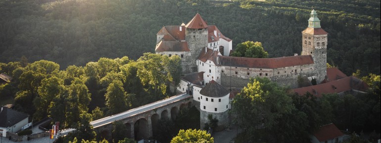 Die altehrwürdigen Mauern der Burg Schlaining beherbergen Schätze aus Kunst und Kultur.