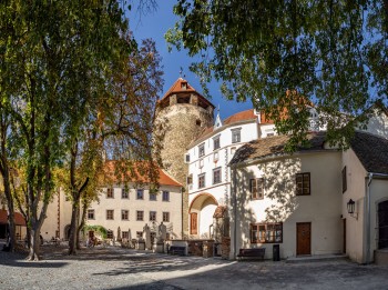 In den Gemäuern der Friedensburg Schlaining gibt es einige Ausstellungen zu entdecken.