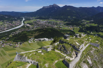 Blick auf die Festung Schlosskopf