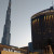 Blick auf den emporragenden Burj Khalifa und die Dubai Mall, eines der größten Einkaufszentren weltweit.