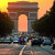 Die Champs Elysées endet am Triumphbogen.