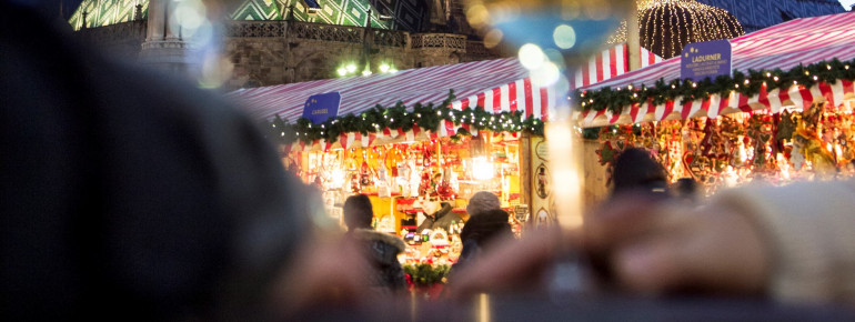 Die historische Altstadt im Zentrum von Bozen lädt jedes Jahr zu einem ganz besonderen Weihnachtszauber ein.
