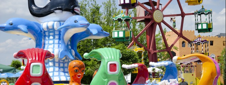 Zahlreiche Attraktionen sind im Churpfalzpark zu entdecken.