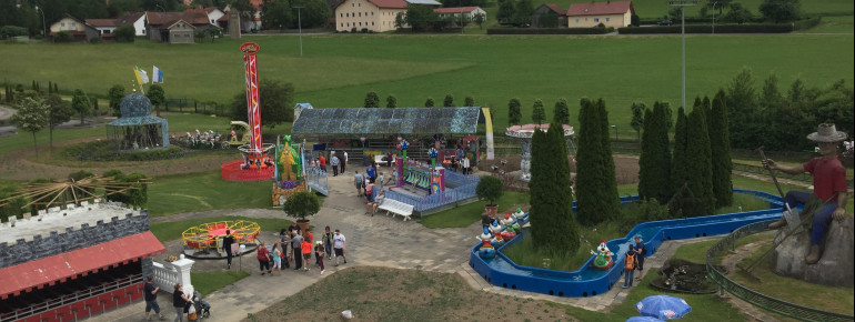 Die 200.000 Quadratmeter große Parkanlage ist ein Spaß für die gesamte Familie.