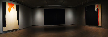 Die Lichtqualität im Clyfford Still Museum ist charakteristisch für dieses Museum.