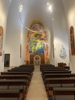 Eine der vielen Kapellen im Inneren des Monuments.
