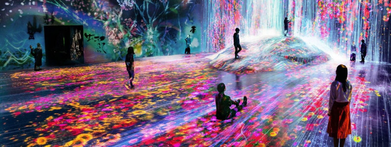 Im Digital Art Museum verschmelzen Kunst und Erlebnis.