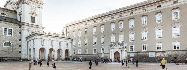 DomQuartier Salzburg Außenansicht