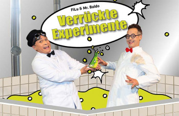 Verrückte Experimente zeigen die lustigen Professoren Filu und Mr. Baldo in ihrer neuen Show im Eifelpark.