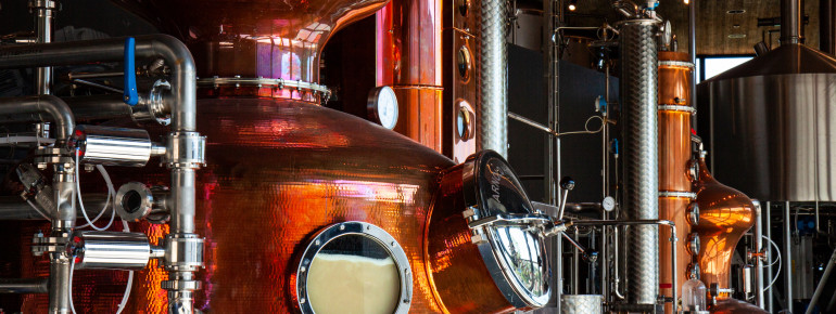 Auch mehrere Sudkessel gibt es zu sehen.