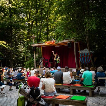 Wer es etwas ruhiger mag ist beim Puppentheater bestens aufgehoben.