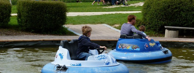 Discoboote im Erlebnispark Voglsam