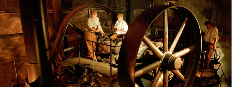 Ein weiterer Blickwinkel auf die größte Dampfmaschine Ostbayern.