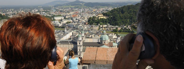 Blick von der Festung hinunter auf die Stadt.