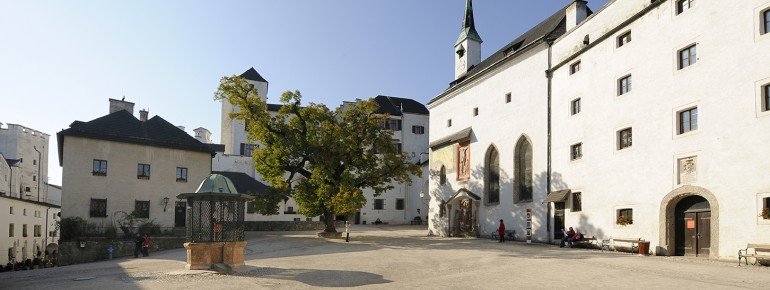 Blick in den Innenhof der Burg
