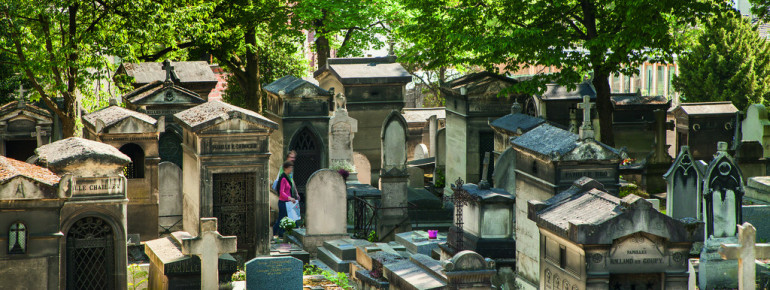 Über eine Million Menschen liegen hier am größten Friedhof Paris begraben.