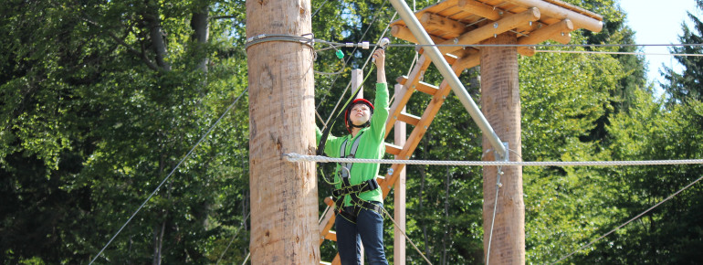 Auf dem Rennsteig-Fox gibt es zwischendurch kurze Kletterparcours-Elemente.