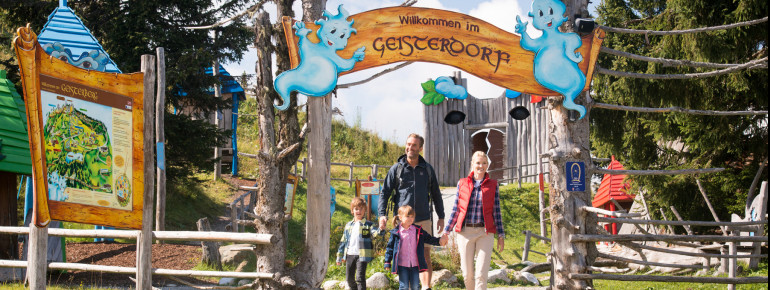 Das Geisterdorf am Geisterberg in St. Johann - Alpendorf