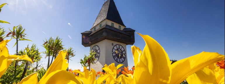 Im Laufe der Jahrhunderte wurde der Uhrturm mehrmals restauriert.