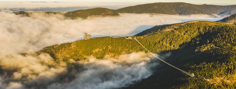 Die Brücke zählt zu den Wahrzeichen des Böhmerwaldes.