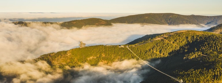 Die Brücke zählt zu den Wahrzeichen des Böhmerwaldes.