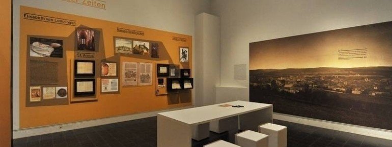 Sonderausstellung " Aufgehobene Zeit"