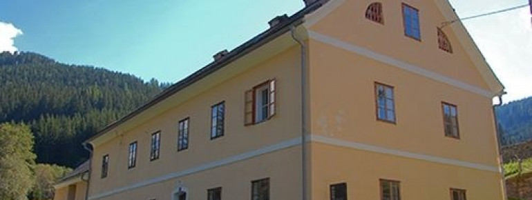 Blick auf das alte Gasthaus