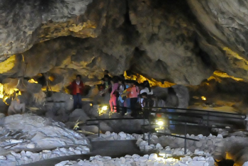 Besichtigung der Höhle Cueva de las Ventanas