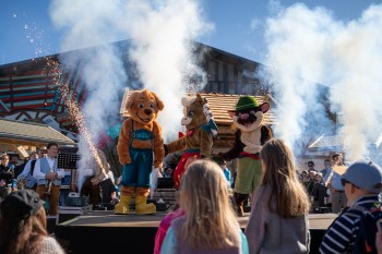 Die Maskottchen begleiten deinen Erlebnistag.