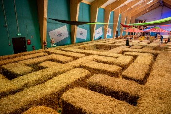 Hofis Strohlabyrinth sorgt gerne mal für Verwirrung.